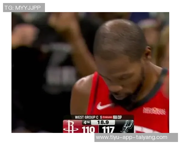 杜兰特首节状态低迷全场13投仅6中贡献15分4篮板2助攻1盖帽