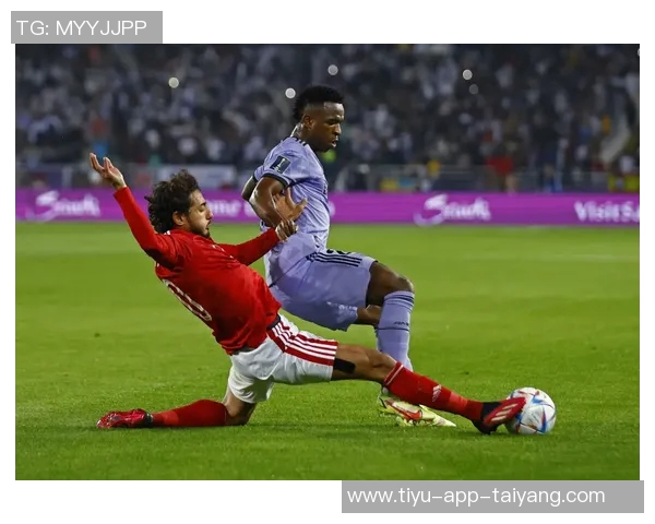 维尼修斯倒地未获点球引争议西足协裁判委员会将对此判罚进行审查 维尼修斯倒地未获点球引争议西足协裁判委员会将对此判罚进行审查